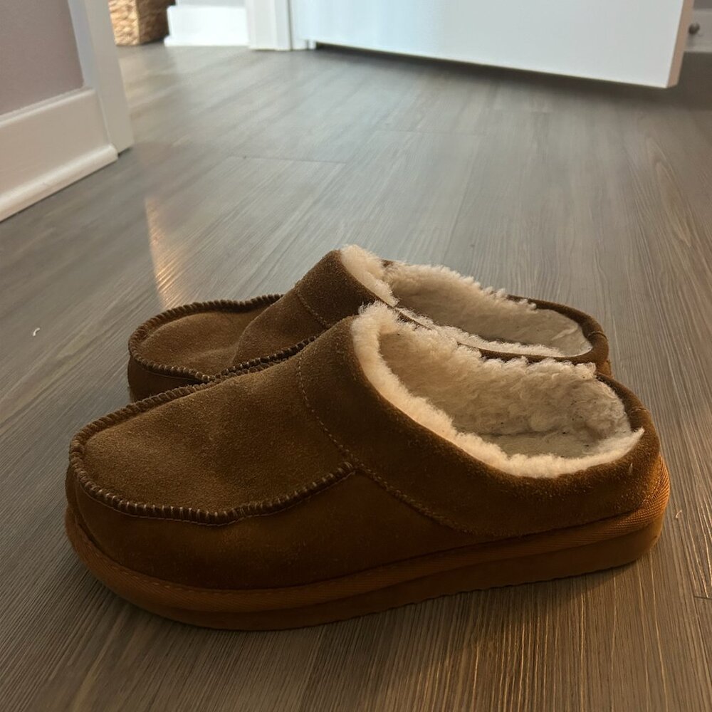Dearfoams Slippers Size 7 W/9 M EU 39